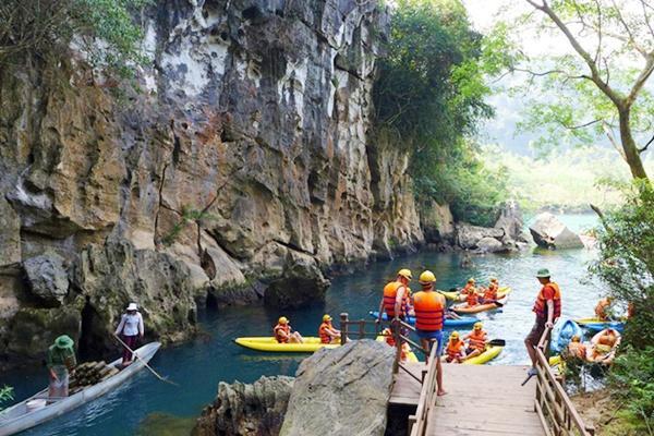 Phong Nha Midtown Hotel Cu Lac المظهر الخارجي الصورة